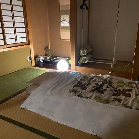 Готель Takayama Ninja House Екстер'єр фото