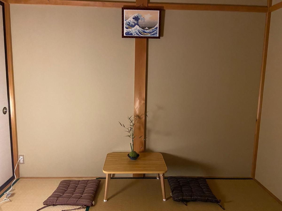 Готель Takayama Ninja House Екстер'єр фото